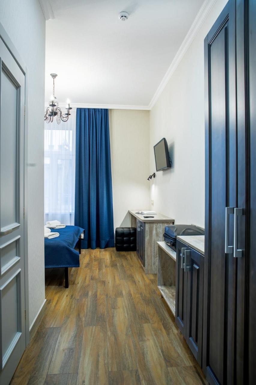Mini Hotel Barvy Lvova On Horodotska St. Extérieur photo