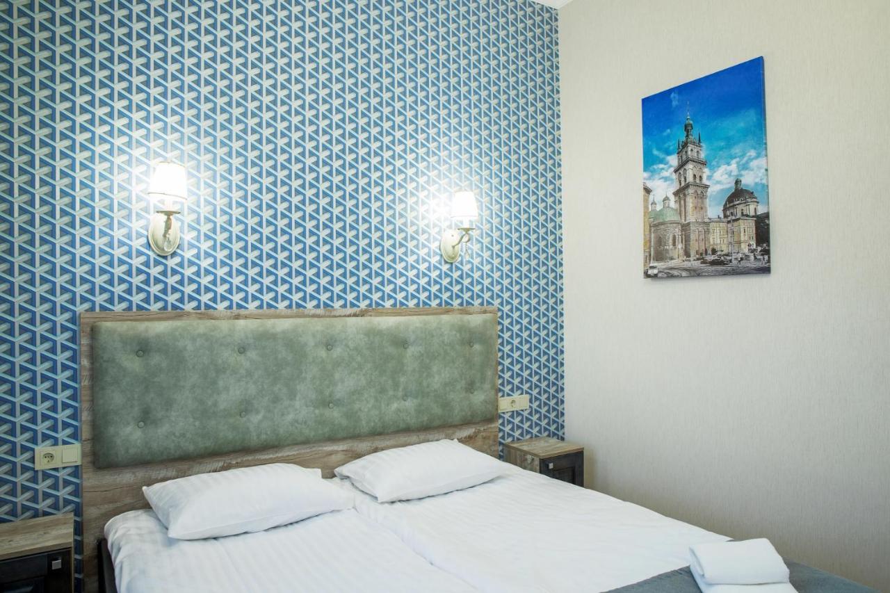 Mini Hotel Barvy Lvova On Horodotska St. Extérieur photo